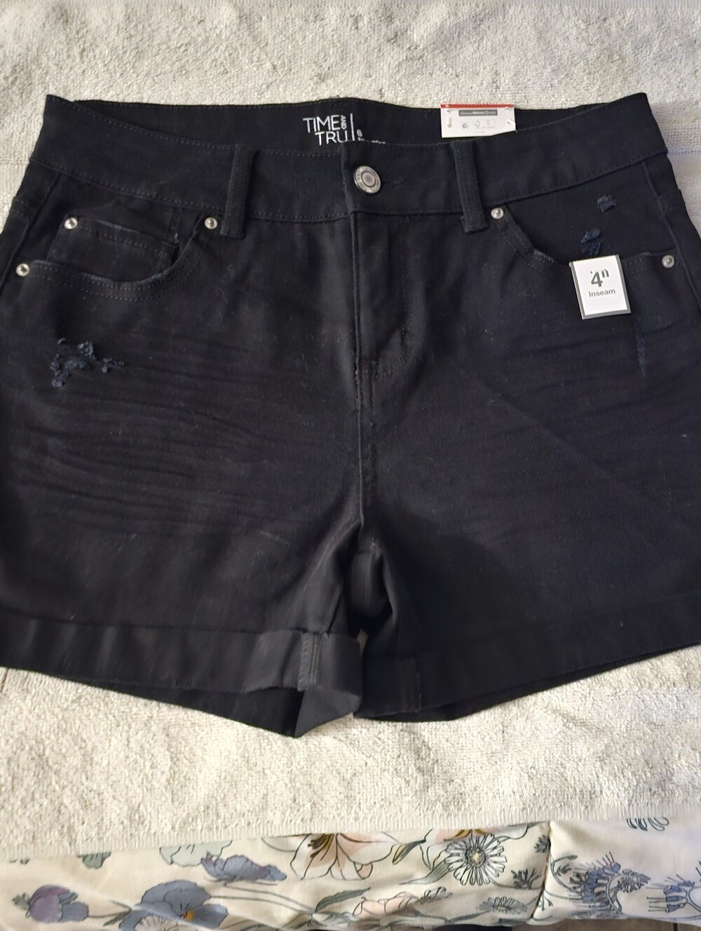 Time and Tru Black Denim 4" Inseam Women's Jean Shorts